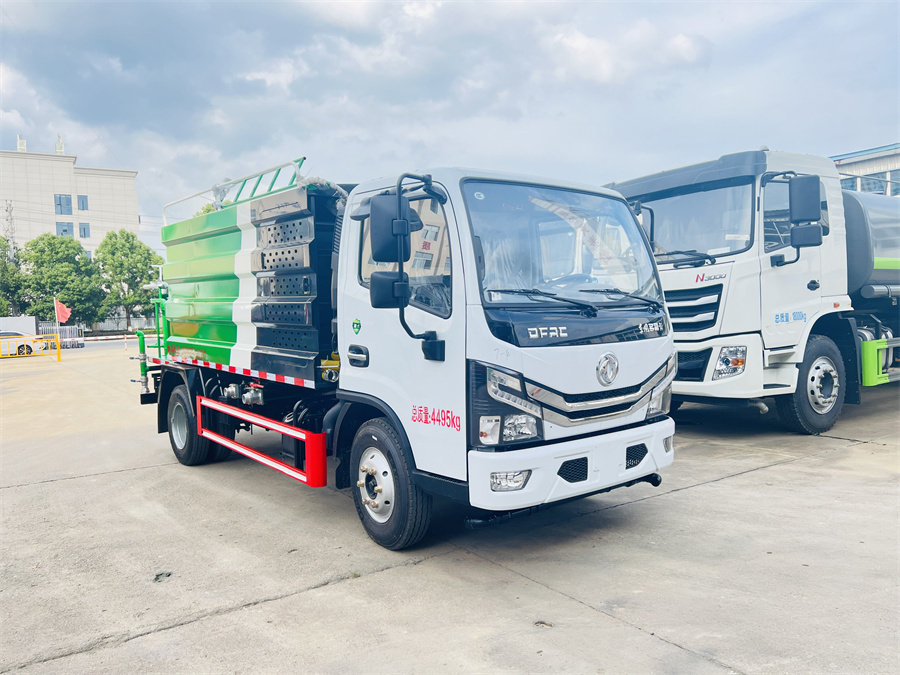5-7噸多功能抑塵車(chē)-東風(fēng)多利卡國(guó)六5-7立方多功能抑塵車(chē)廠家價(jià)格